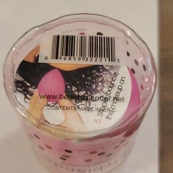 The Original Beauty Blender Sponge Applicator SEALED - Picture 2 of 5